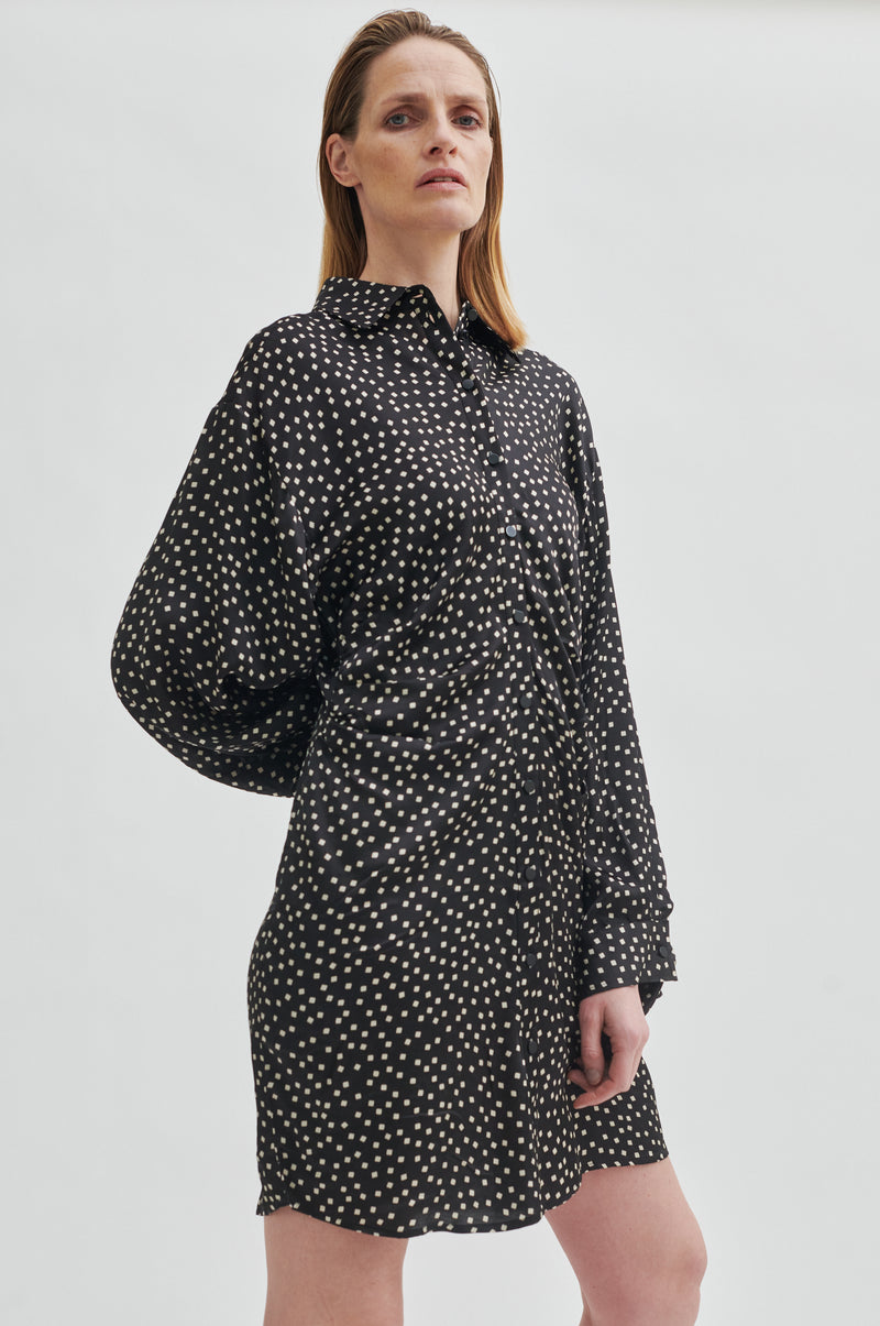 Stardust Fitted Dress - Black
