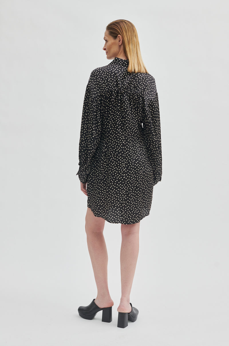 Stardust Fitted Dress - Black