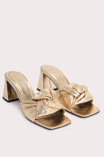 Lamar Mule - Parchment