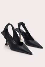 Yasha Pump - Black