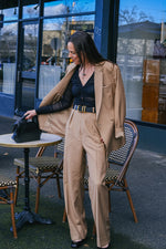 Beatrix Blazer - Camel