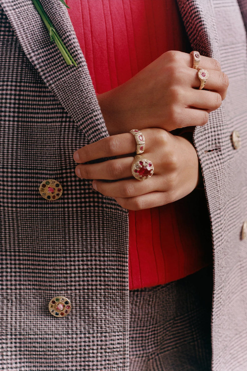 Flower Press Ring - Gold