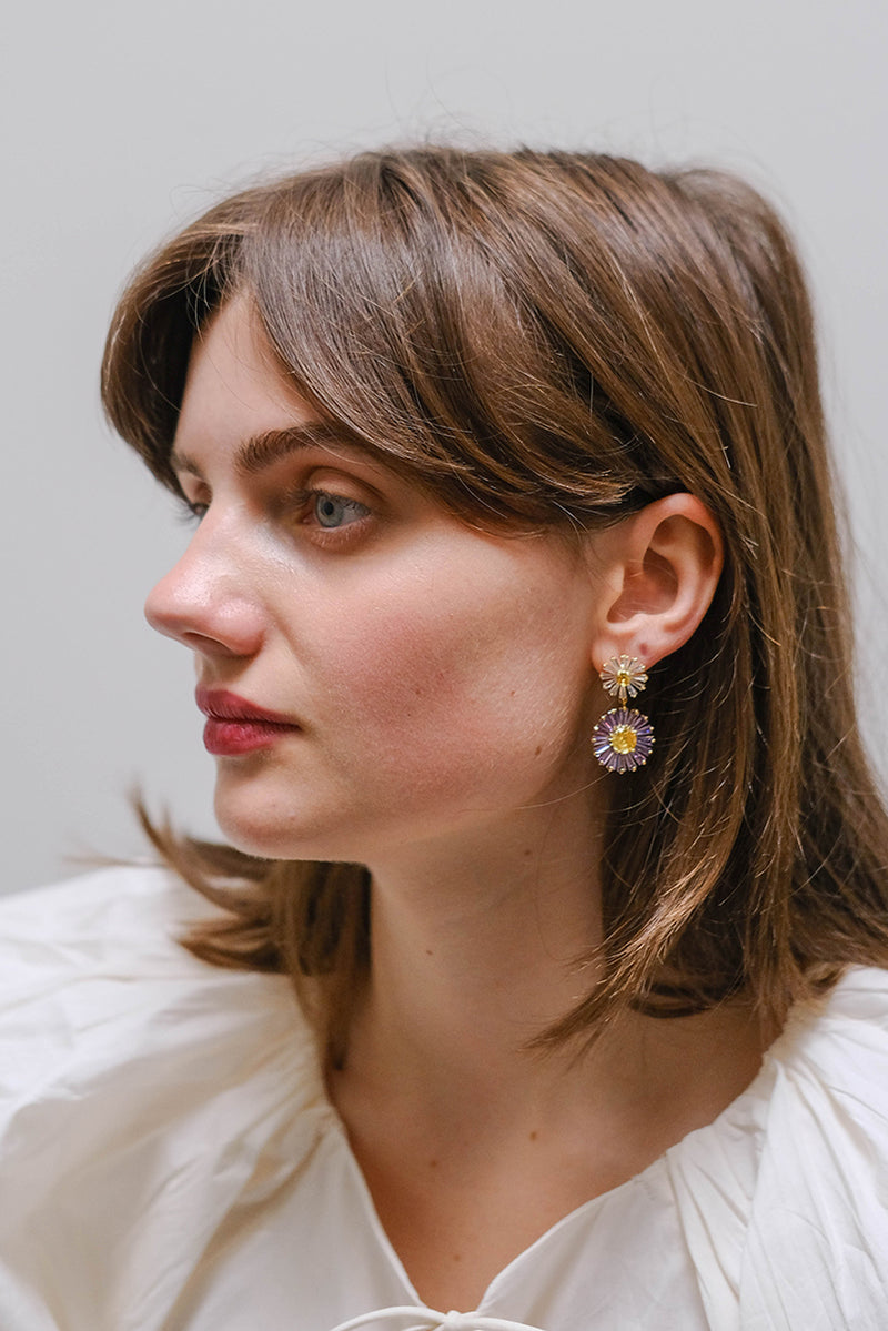 Antoinette Daisy Earrings - Lilac