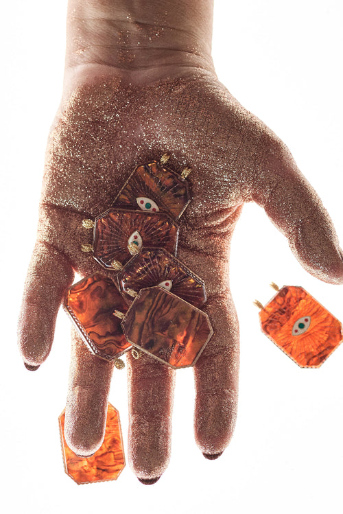 Raiz'in Scapular Mother Of Pearl Ochre - 34mm