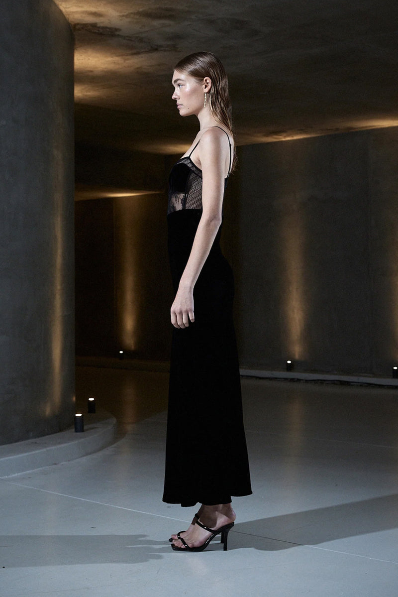 Black deals floaty dress